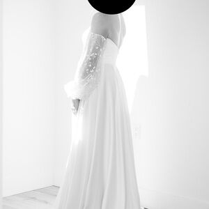 Truvelle Pandora Wedding Dress